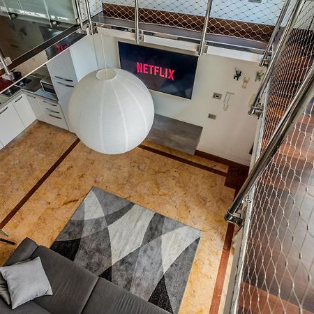 Loft Elegante In Centro Milano In Zona Signorile - Davanti Alla Metro Extérieur photo