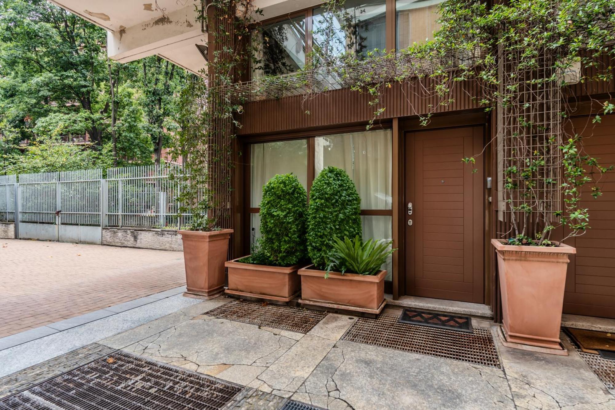 Loft Elegante In Centro Milano In Zona Signorile - Davanti Alla Metro Extérieur photo